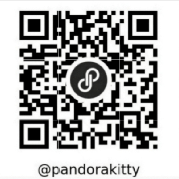 𝅺Gold Cuff Bracelet Open Weave Asymmetry Beautiful Contemporary look NEW NWT - Picture 6 of 7